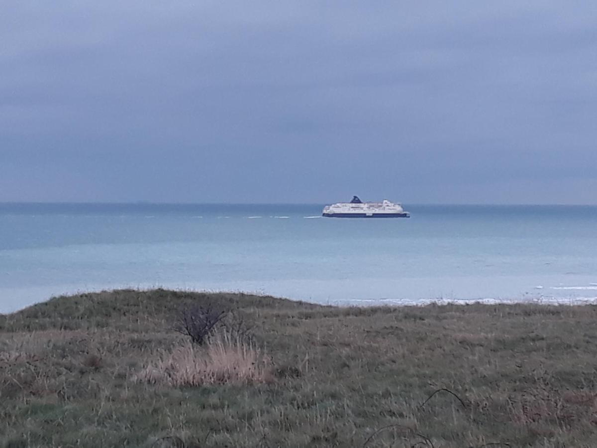 Sangatte " Les Terrasses" Maison Front De Mer Les Pieds Dans L'Eau Pleine De Charme Cap Blanc Nez Cote D'Opale Exterior foto